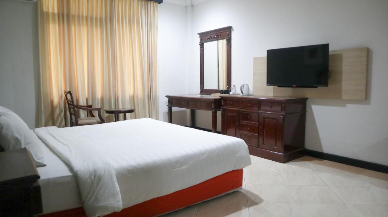 Hotel Sofia Juanda Surabaya Sidoarjo Kültér fotó