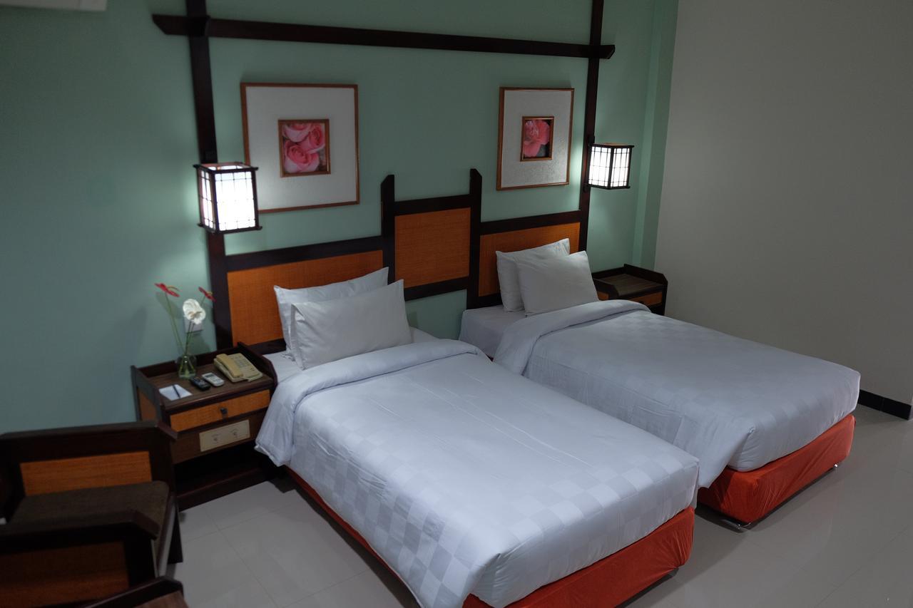 Hotel Sofia Juanda Surabaya Sidoarjo Kültér fotó