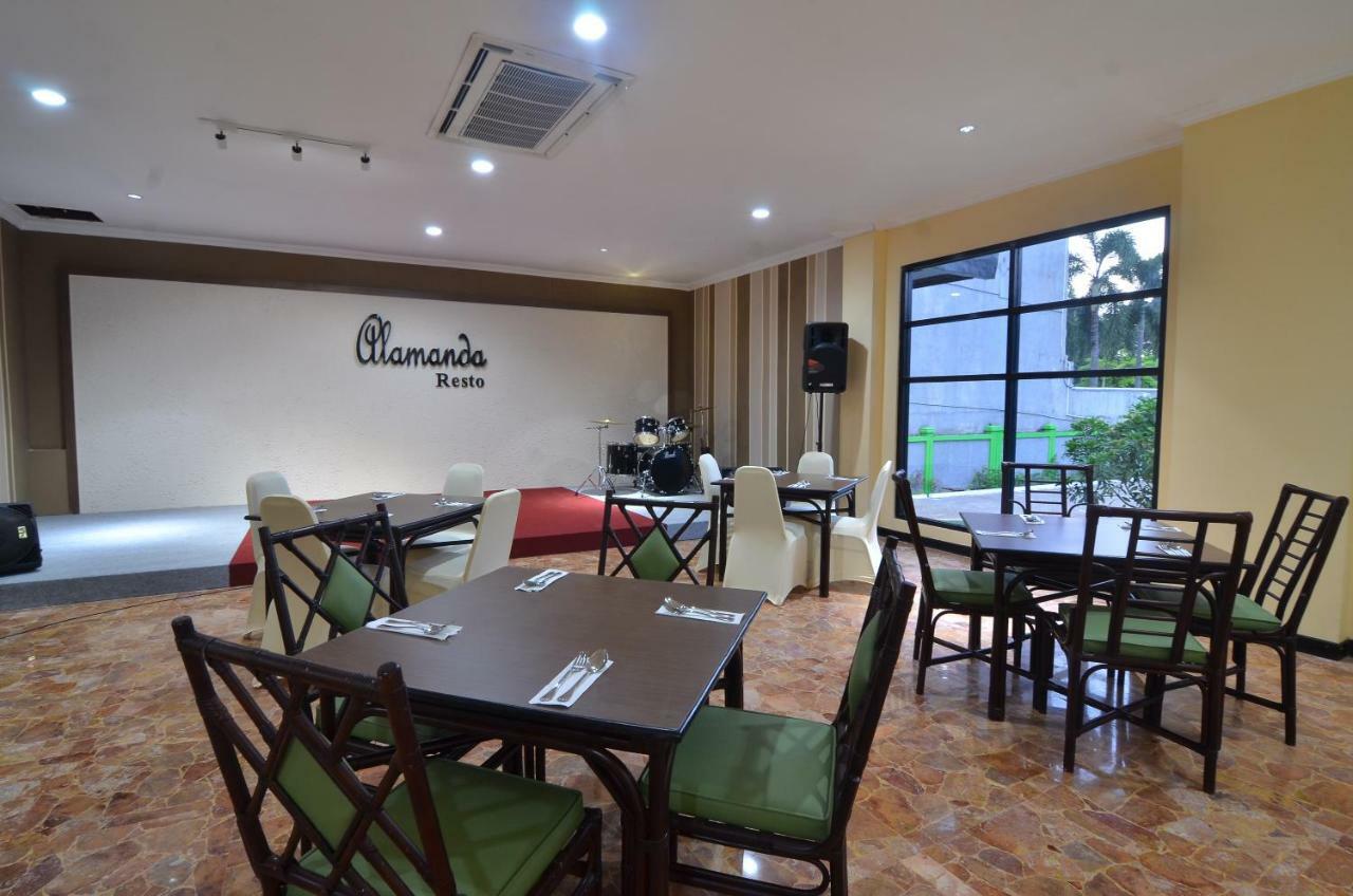 Hotel Sofia Juanda Surabaya Sidoarjo Kültér fotó